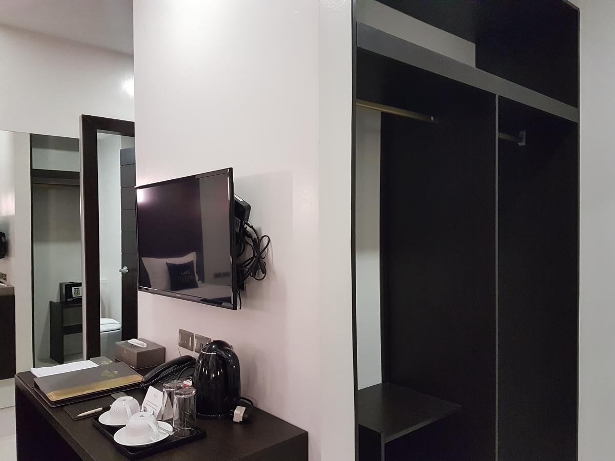 Mezzo Hotel Cebu Eksteriør billede