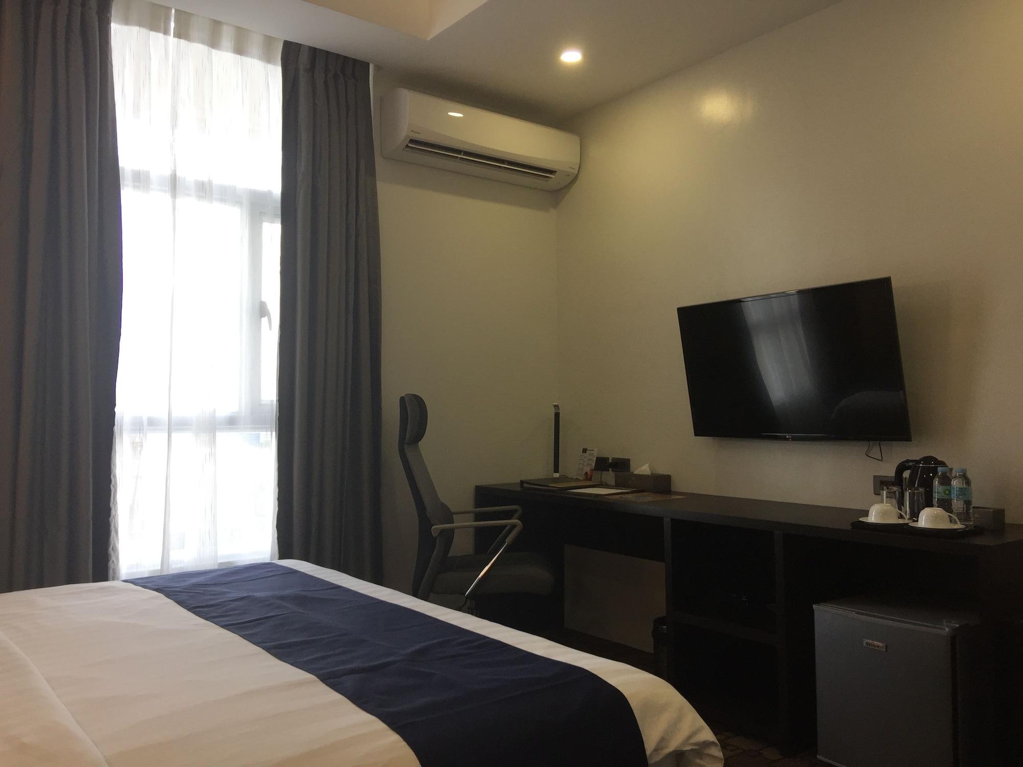 Mezzo Hotel Cebu Eksteriør billede