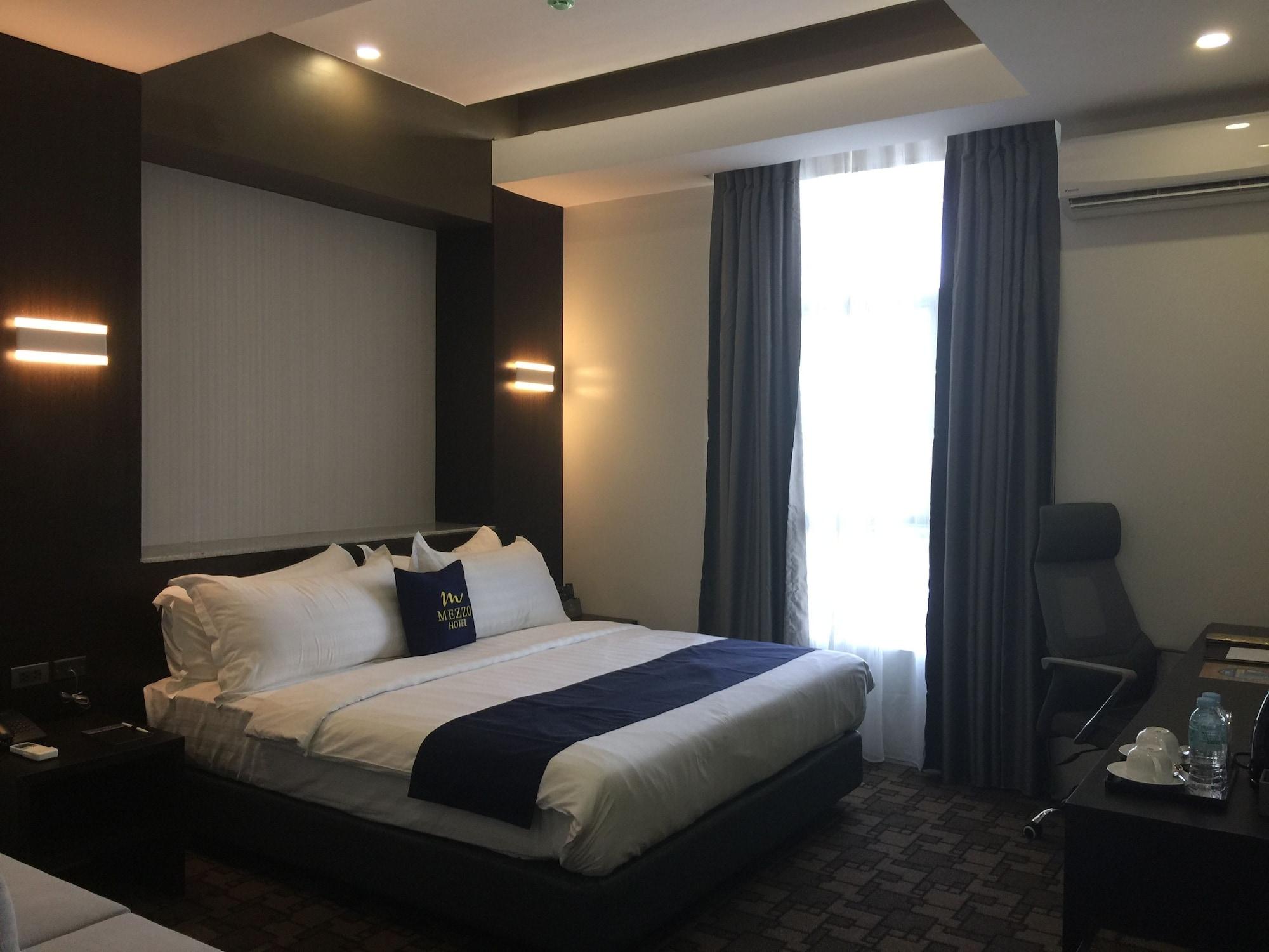 Mezzo Hotel Cebu Eksteriør billede