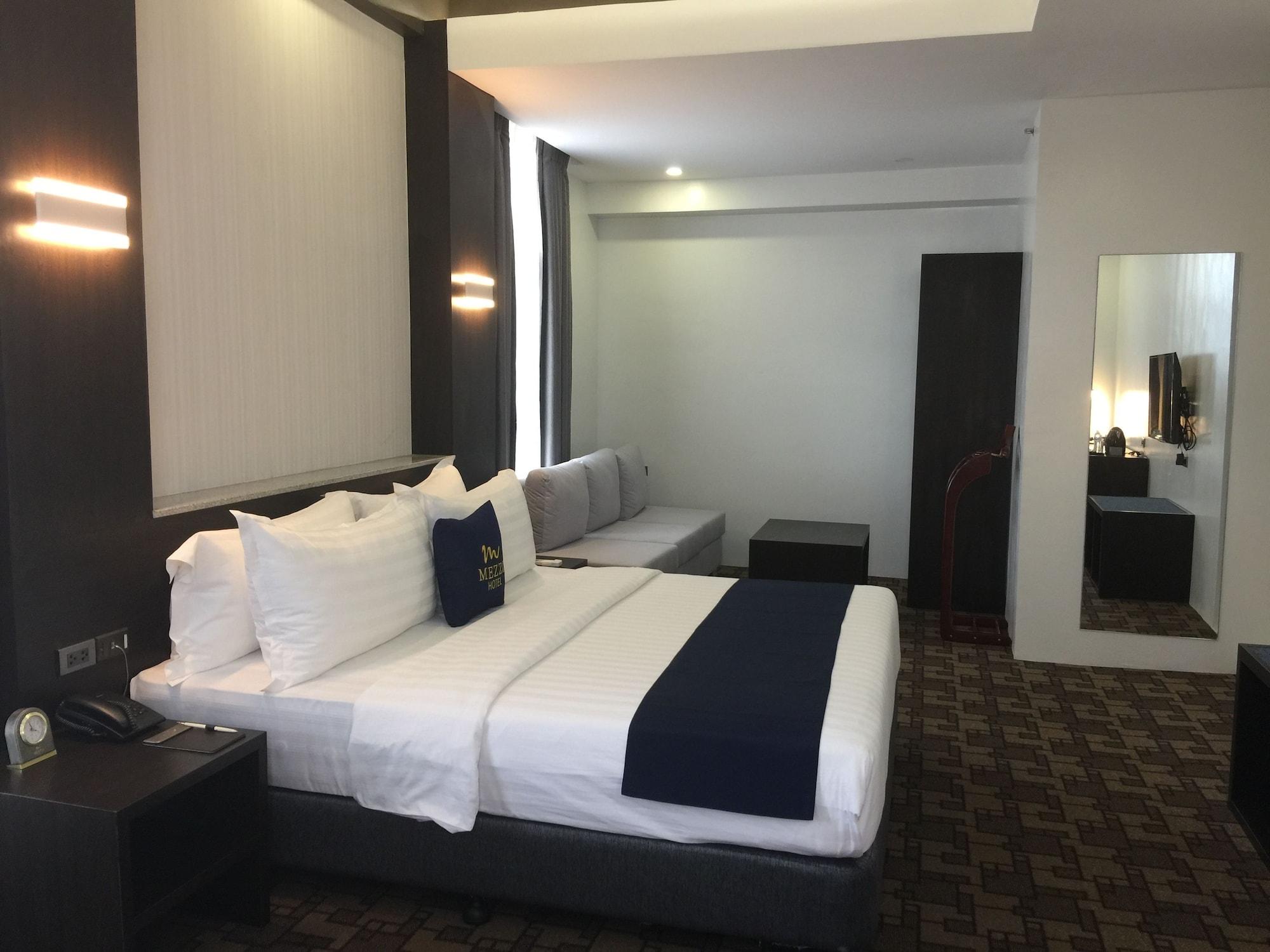 Mezzo Hotel Cebu Eksteriør billede