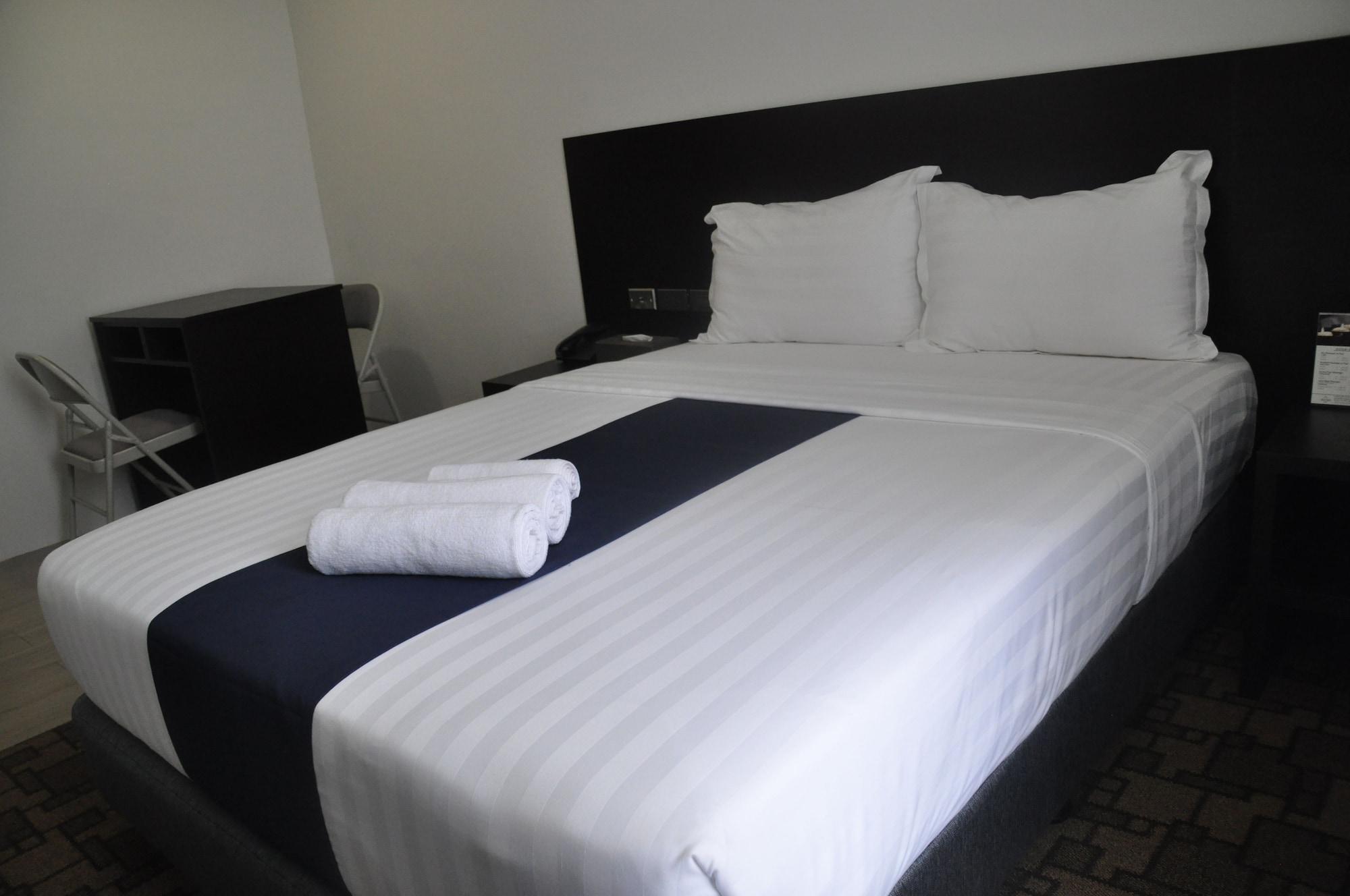 Mezzo Hotel Cebu Eksteriør billede