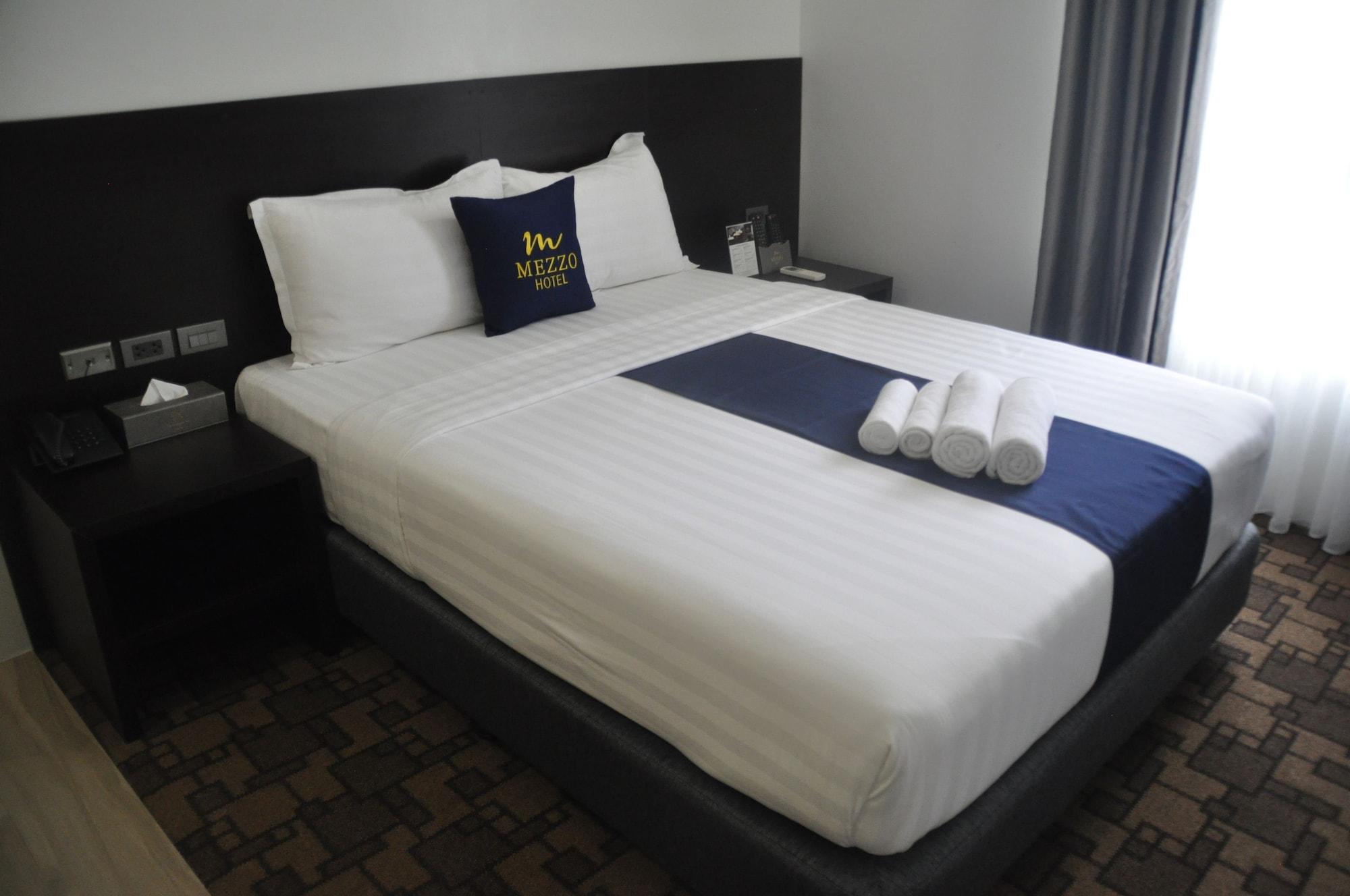 Mezzo Hotel Cebu Eksteriør billede