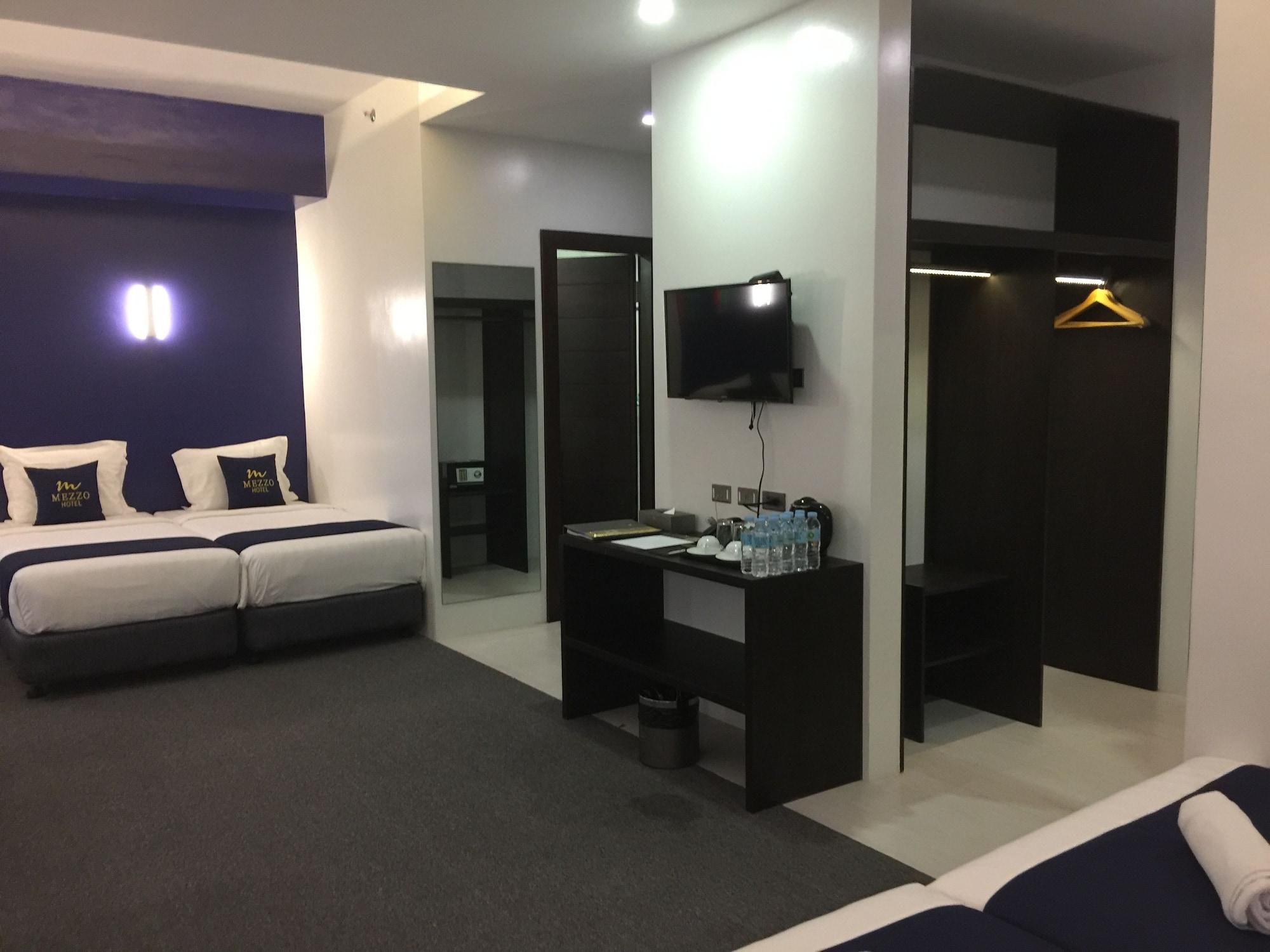 Mezzo Hotel Cebu Eksteriør billede