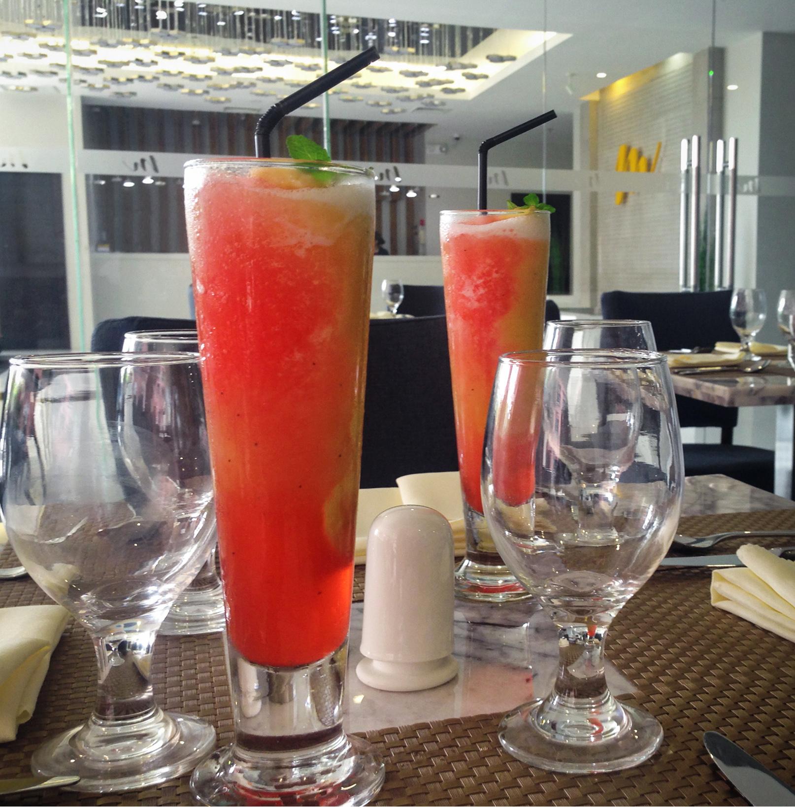 Mezzo Hotel Cebu Eksteriør billede