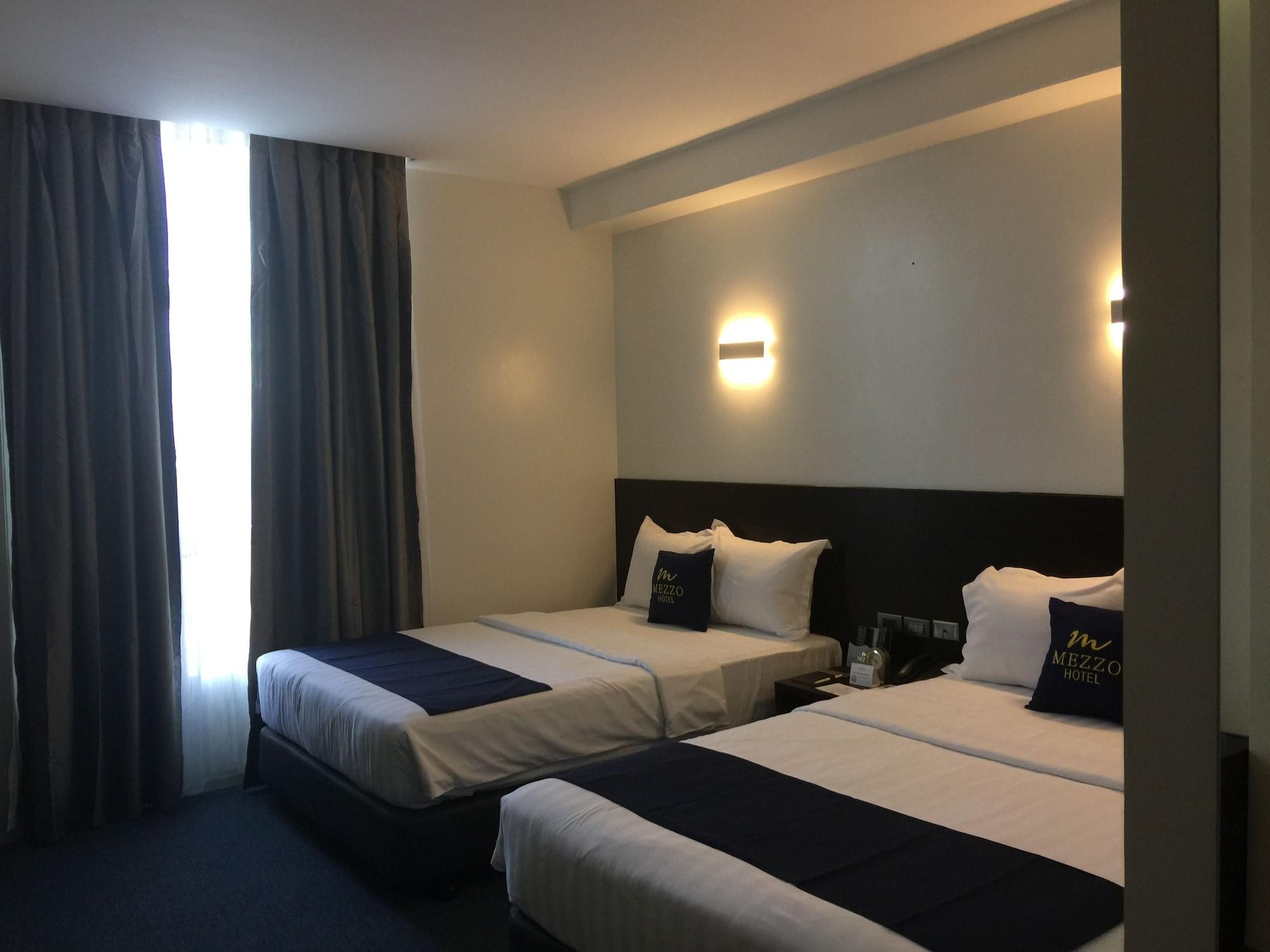 Mezzo Hotel Cebu Eksteriør billede