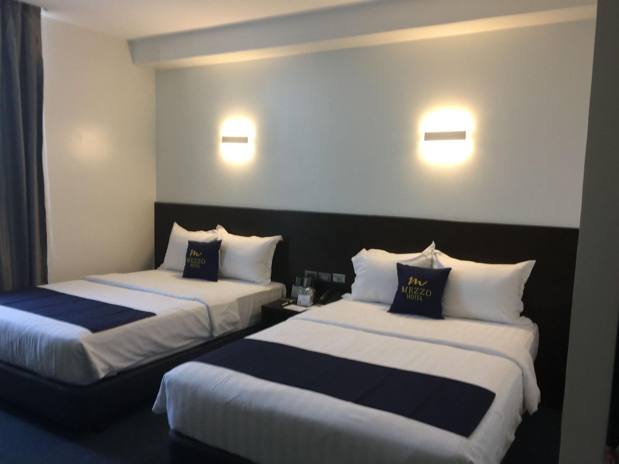 Mezzo Hotel Cebu Eksteriør billede