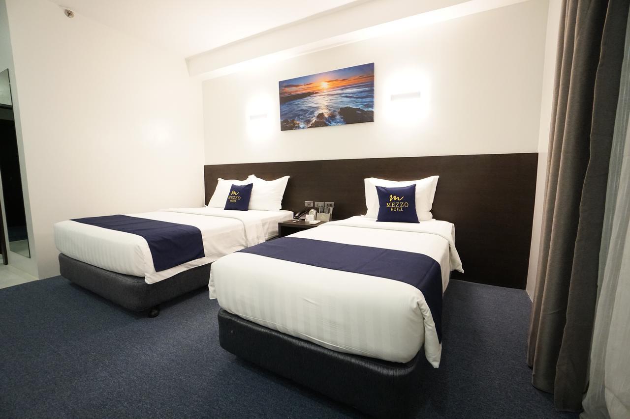 Mezzo Hotel Cebu Eksteriør billede